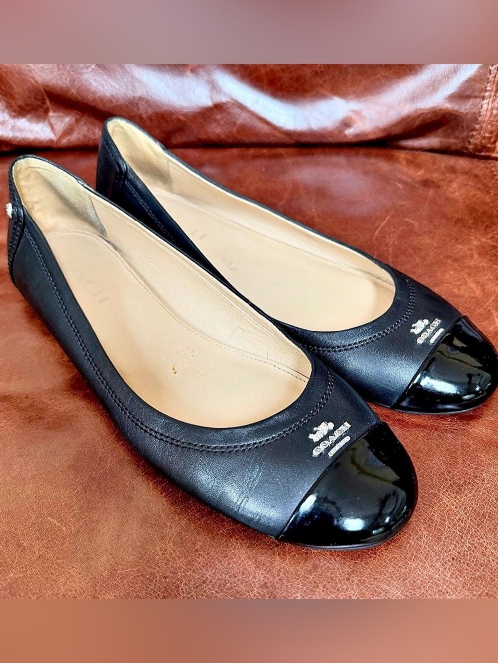 Coach Chelsea Black Leather Flats Size 8.5